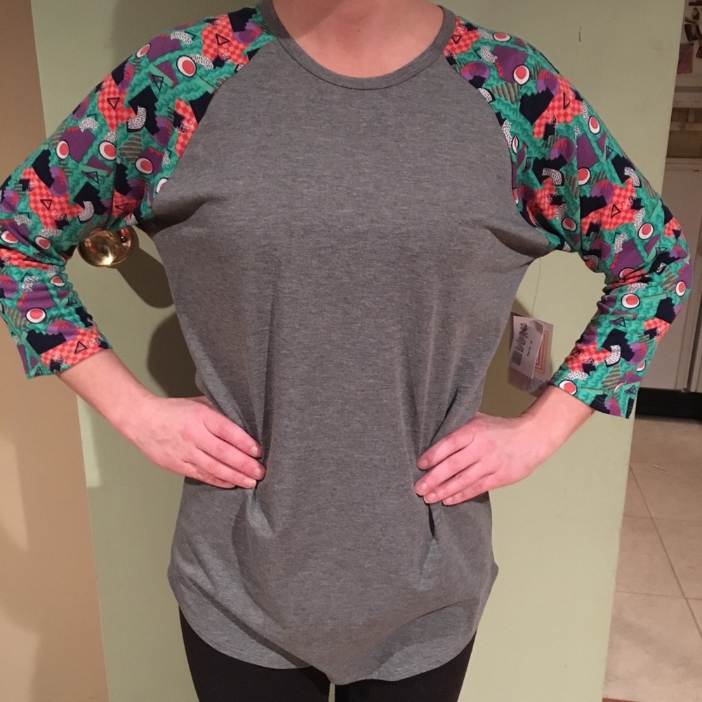 NWT Lularoe Med. Randy T - Picture 2 of 3